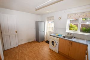 Kitchen/Diner- click for photo gallery